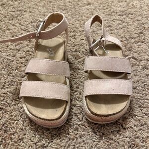 art class Light Pink Suede Triple-Strap Kids Sandals